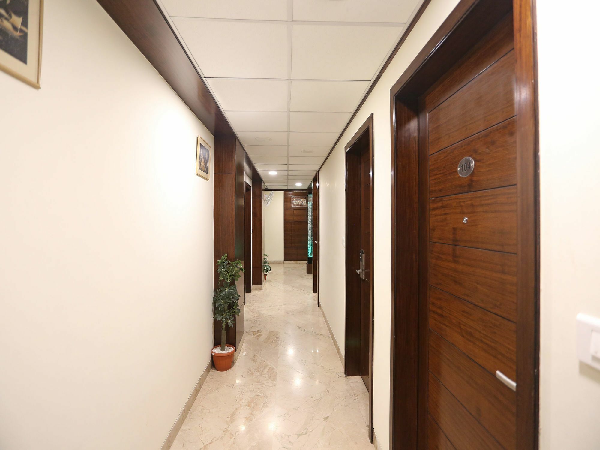 Oyo 9753 Hotel Cheelgadi Τζαϊπούρ Εξωτερικό φωτογραφία